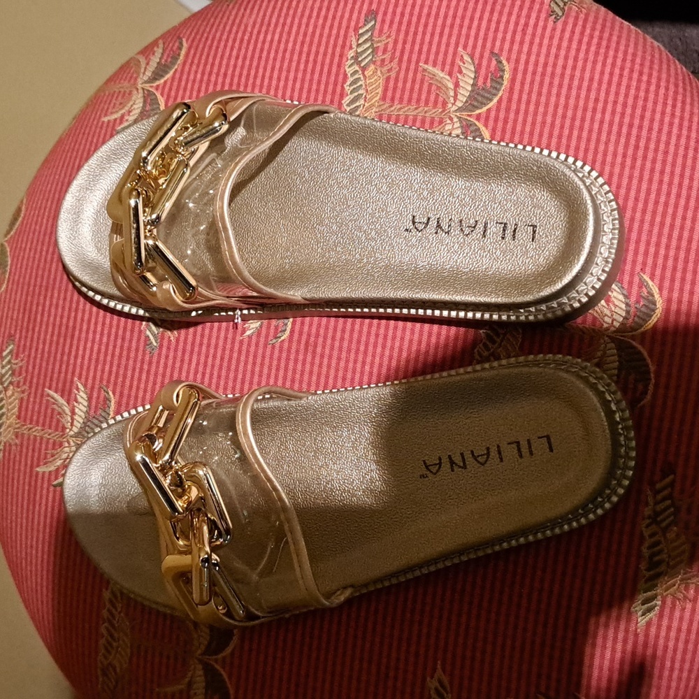 Never worn Liliana gold slides